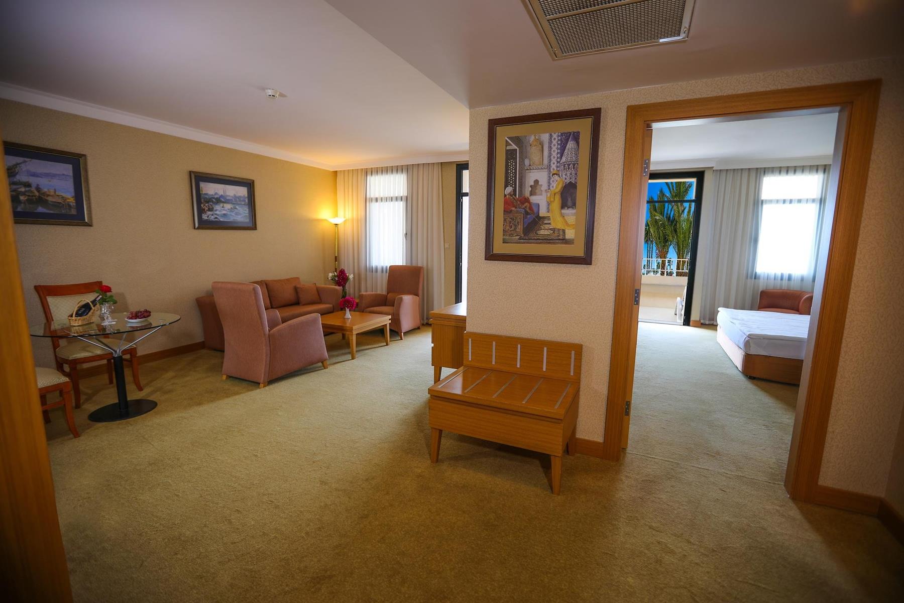 Adora Resort Hotel Rezervasyon