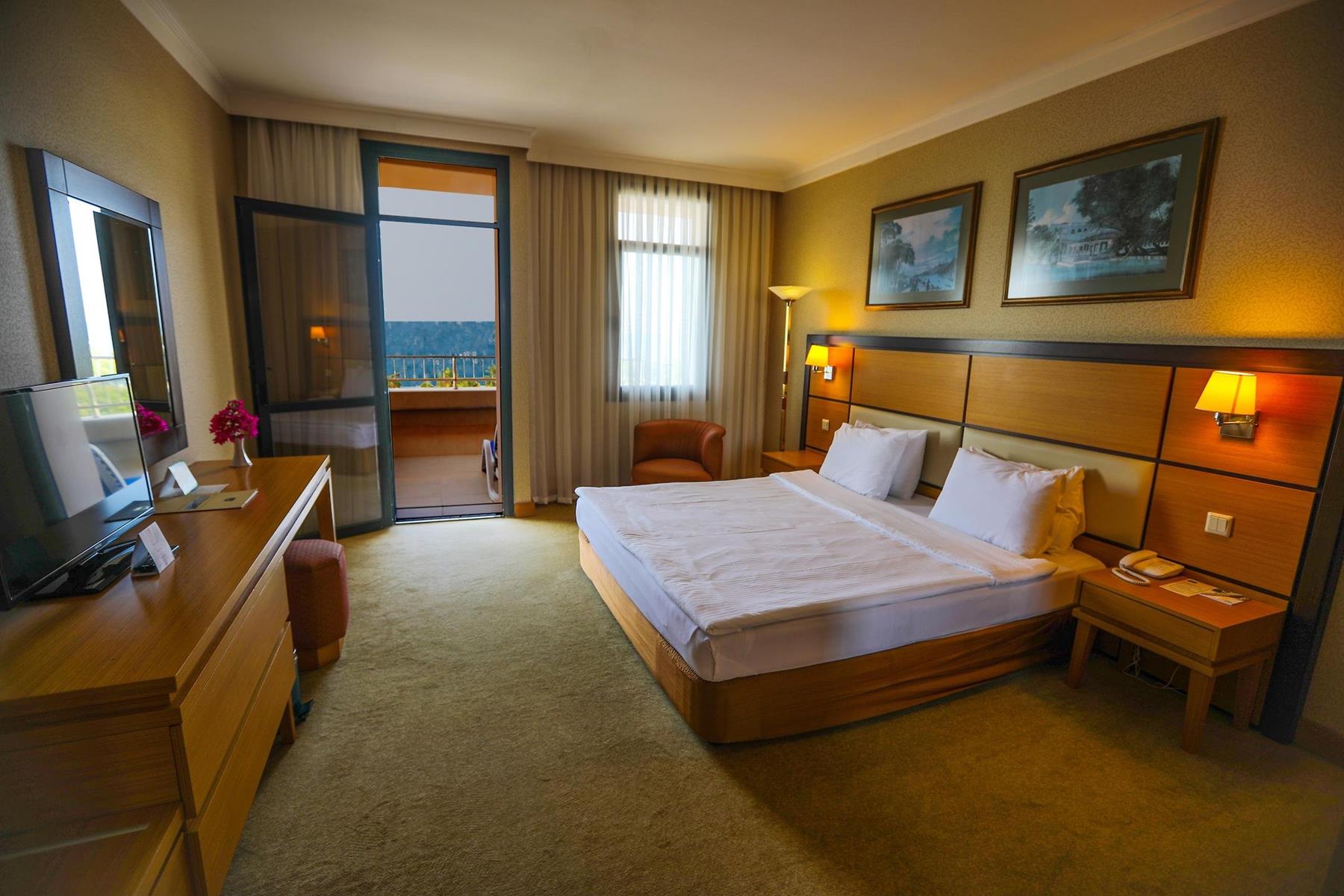 Adora Resort Hotel Rezervasyon