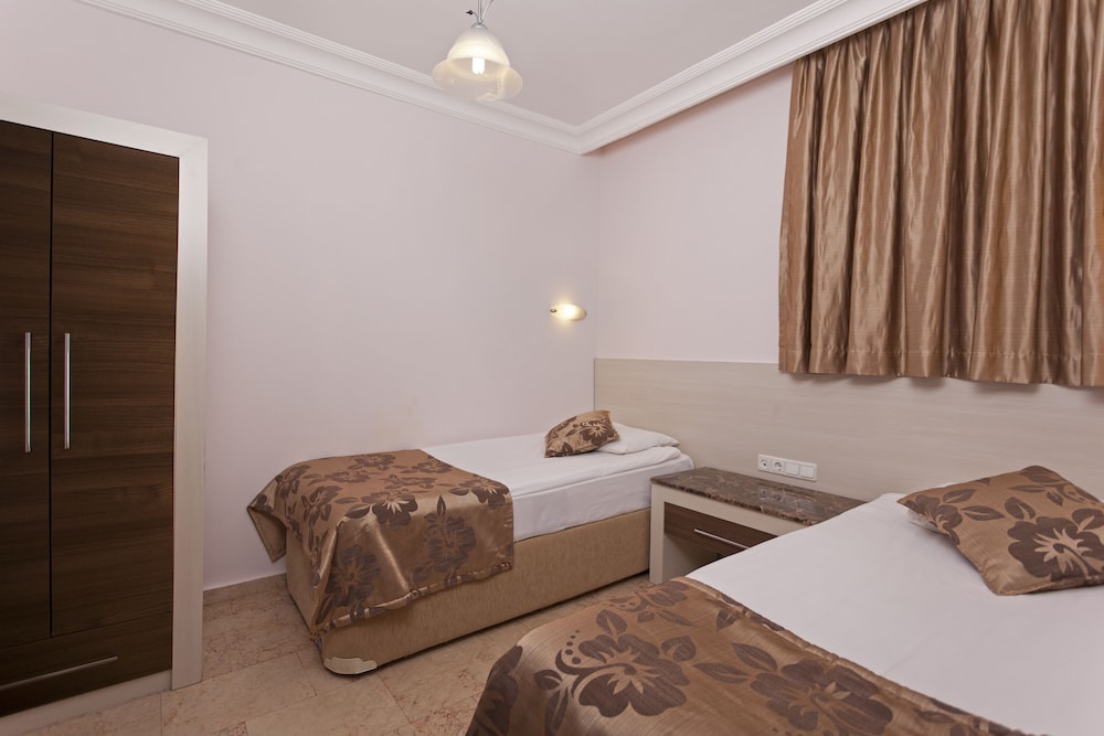 Club Paradiso Hotel & Resort Rezervasyon