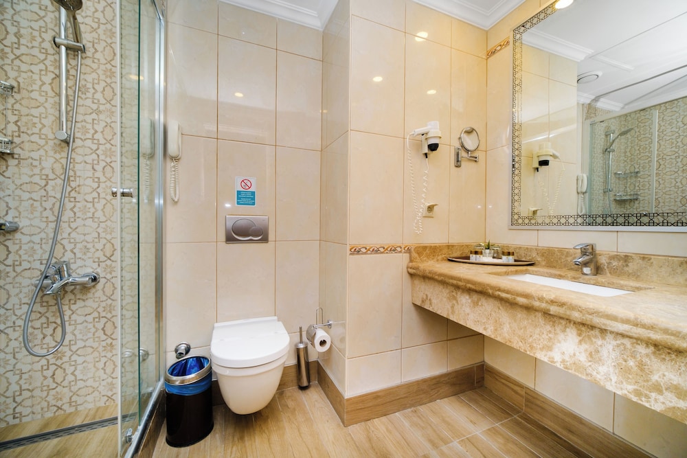 Mukarnas Spa Resort Rezervasyon