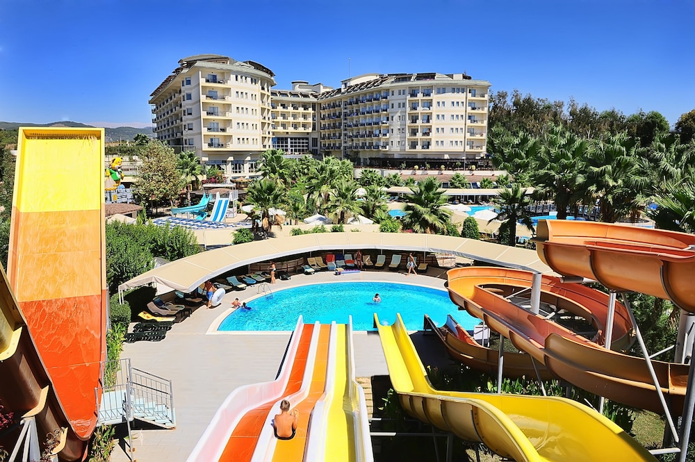 Mukarnas Spa Resort Rezervasyon
