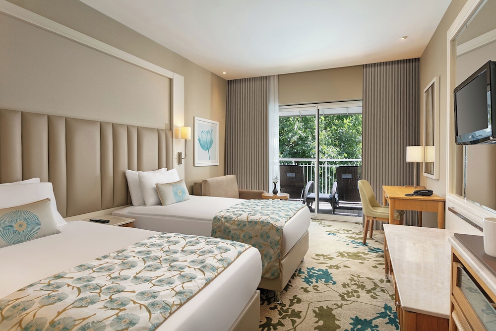 Titanic Deluxe Lara Rezervasyon