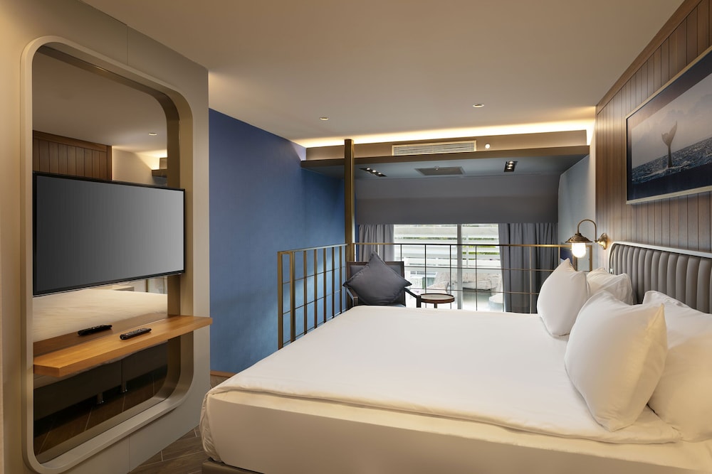 Titanic Deluxe Lara Rezervasyon