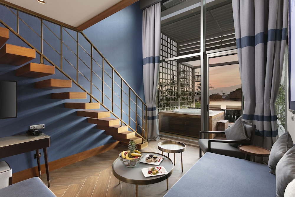 Titanic Deluxe Lara Rezervasyon