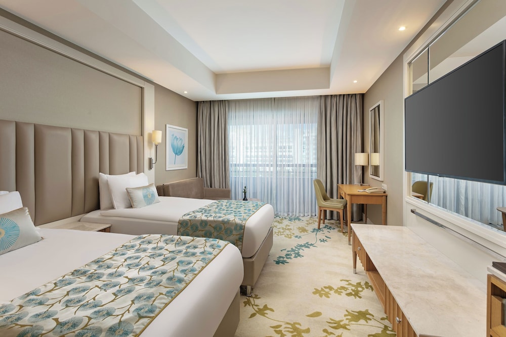 Titanic Deluxe Lara Rezervasyon