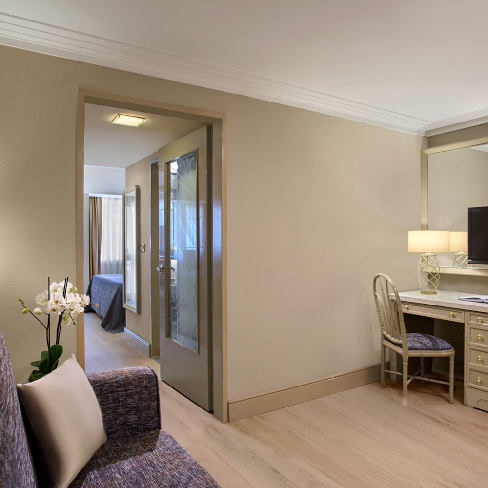 Balmy Foresta Rezervasyon