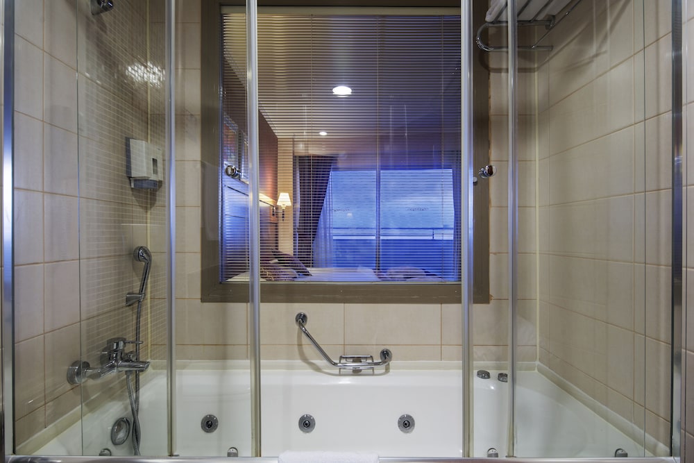 Alba Royal Hotel Rezervasyon