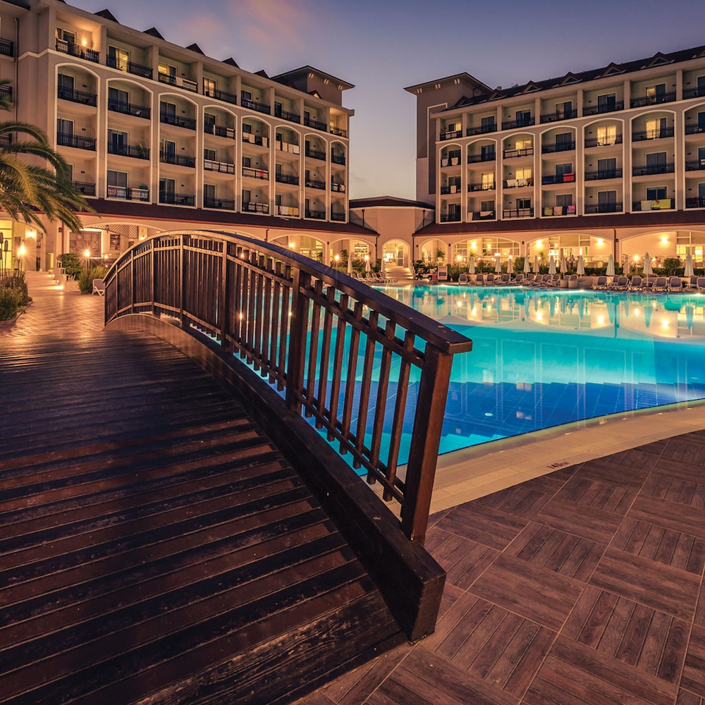 Paloma Oceana Rezervasyon