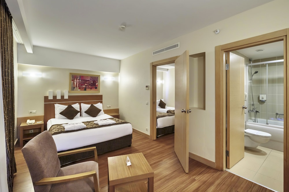 Sunis Kumköy Beach Resort Hotel & Spa Rezervasyon