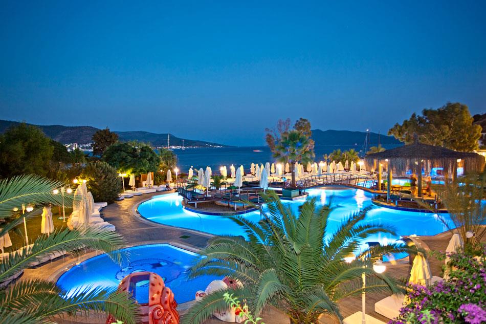Salmakis Resort & Spa  Rezervasyon