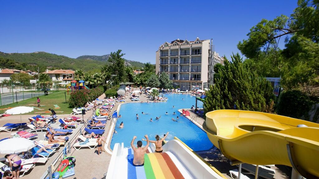 Fun & Sun Smart Voxx Resort Rezervasyon