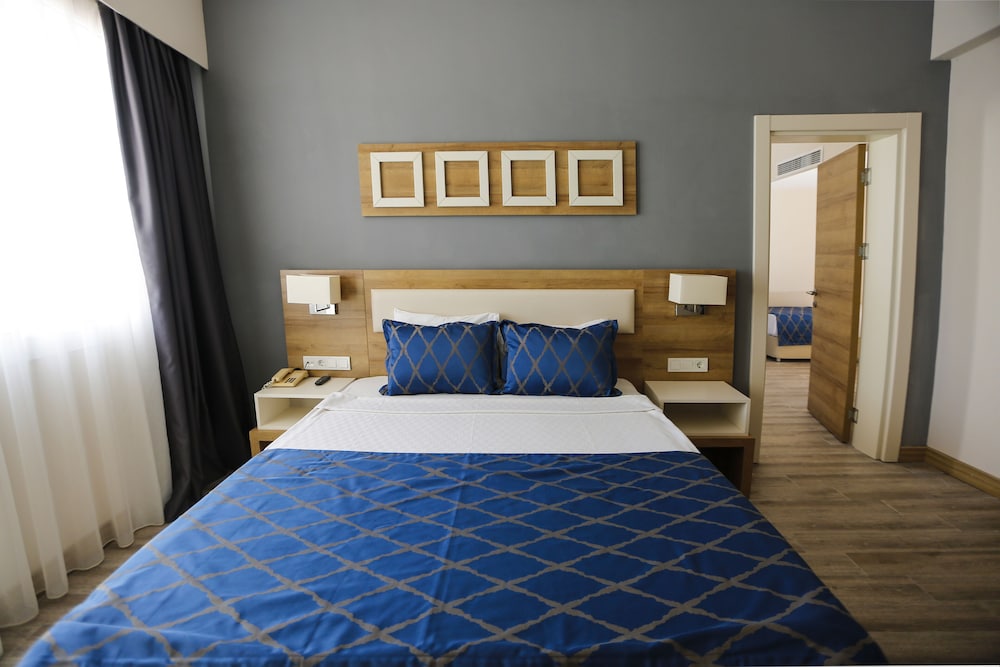 Fortezza Beach Resort Rezervasyon