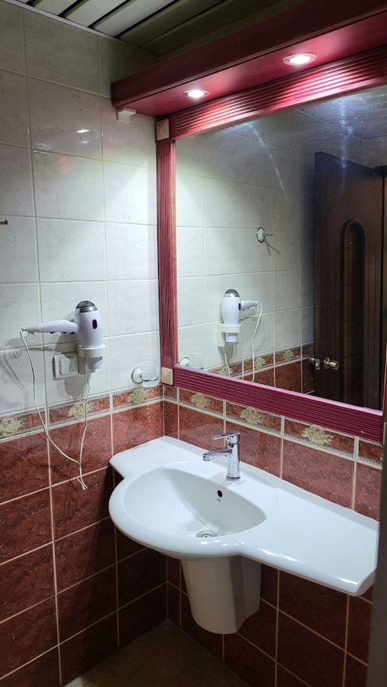 Maxwell Holiday Club Rezervasyon