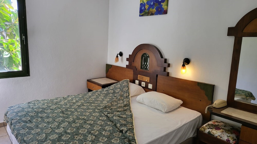 Maxwell Holiday Club Rezervasyon