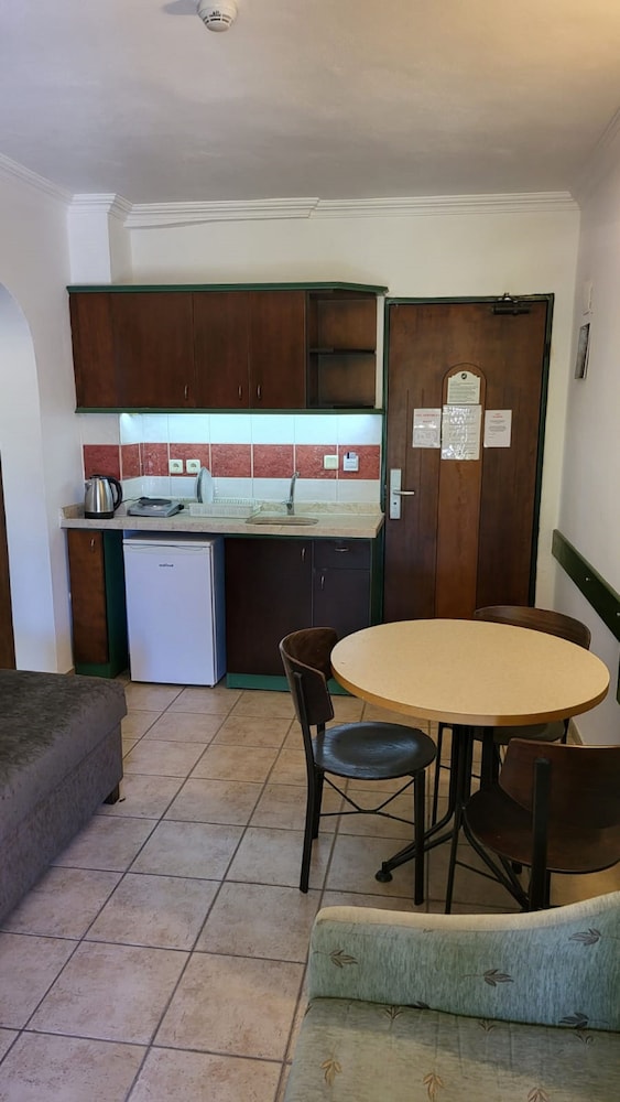 Maxwell Holiday Club Rezervasyon