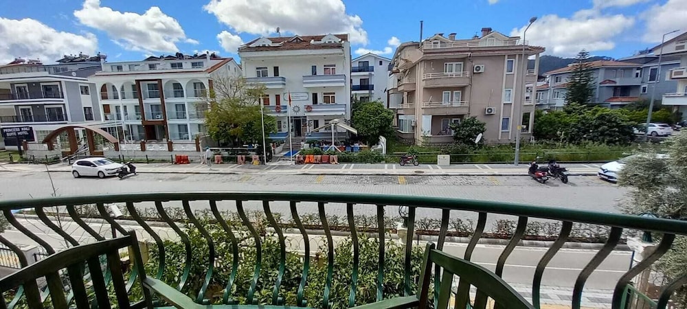 Maxwell Holiday Club Rezervasyon