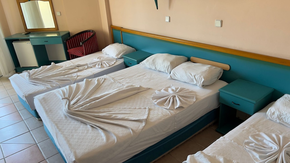 Kleopatra Sun Light Hotel Rezervasyon