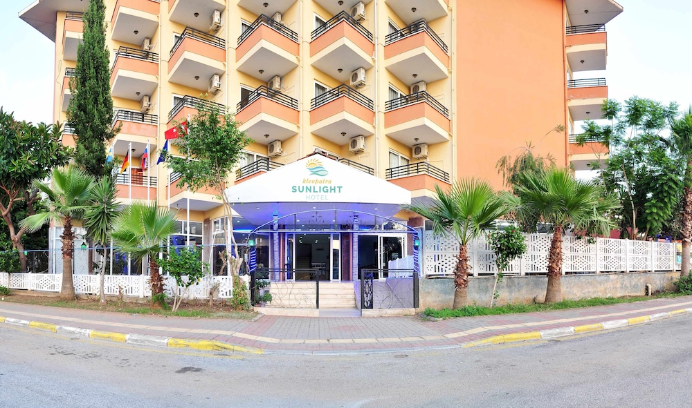 Kleopatra Sun Light Hotel Rezervasyon