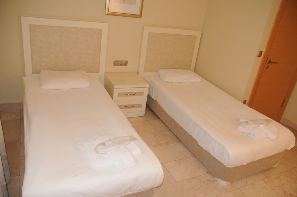 Gold City Hotel Rezervasyon