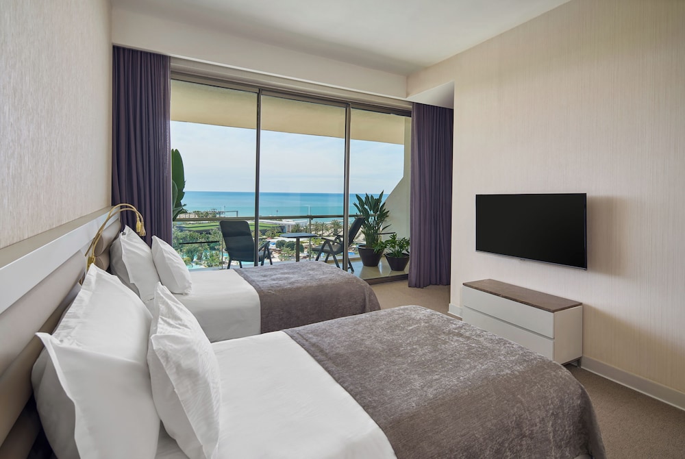 Maxx Royal Belek Golf Resort Rezervasyon