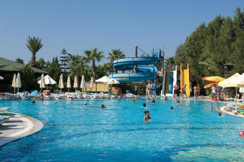 Holiday Park Resort Rezervasyon