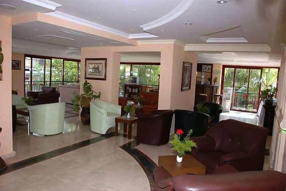 Hotel Hera Beach Rezervasyon