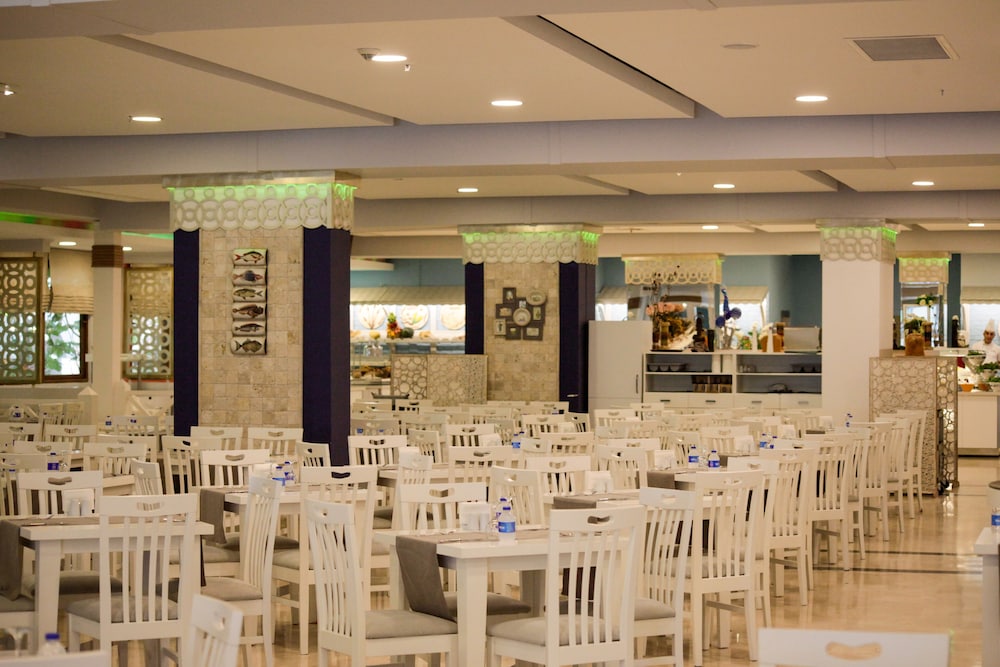 Catamaran Quality Times Rezervasyon