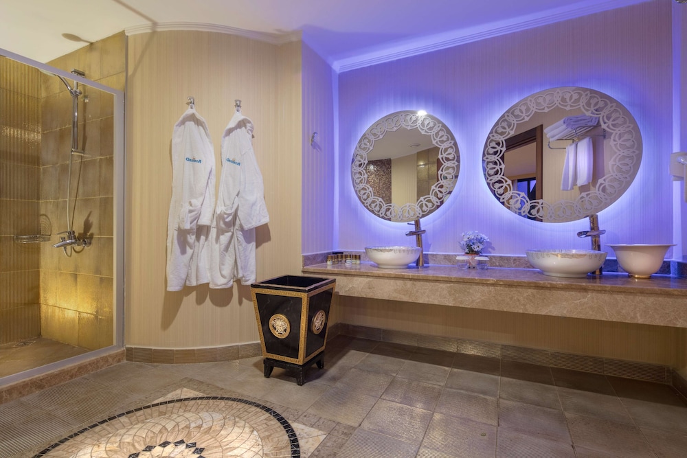 Granada Luxury Okurcalar Rezervasyon