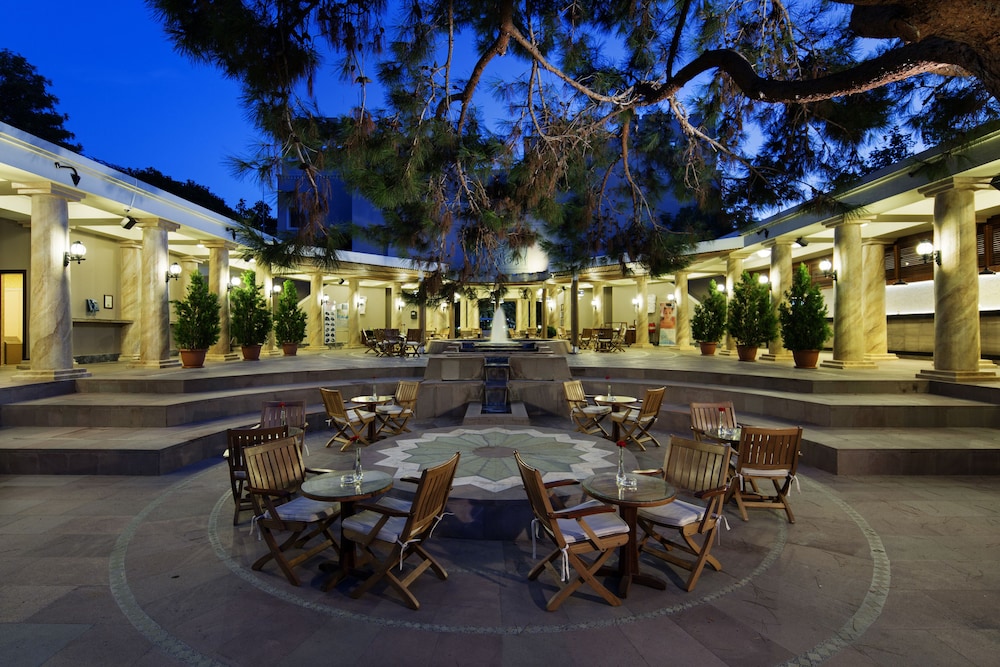 TUI Magic Life Belek Rezervasyon