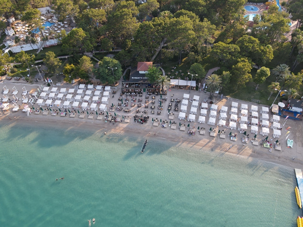 Meder Resort Rezervasyon