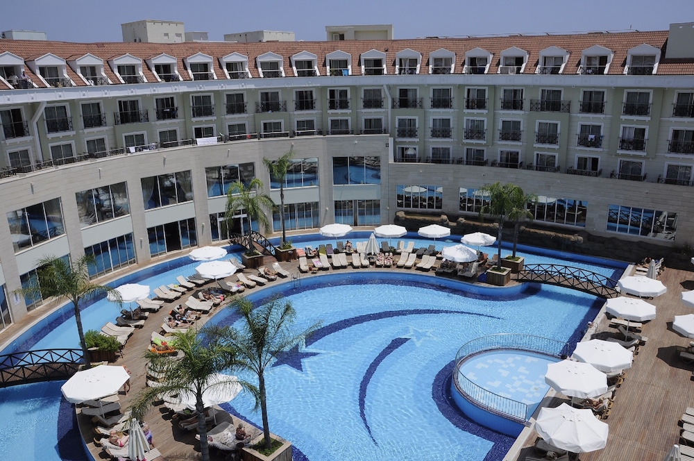 Meder Resort Rezervasyon