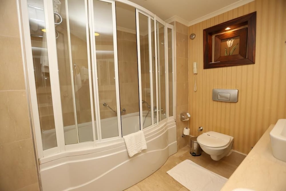 Meder Resort Rezervasyon