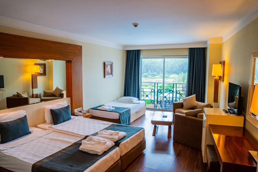 Meder Resort Rezervasyon