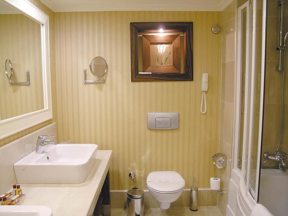 Meder Resort Rezervasyon