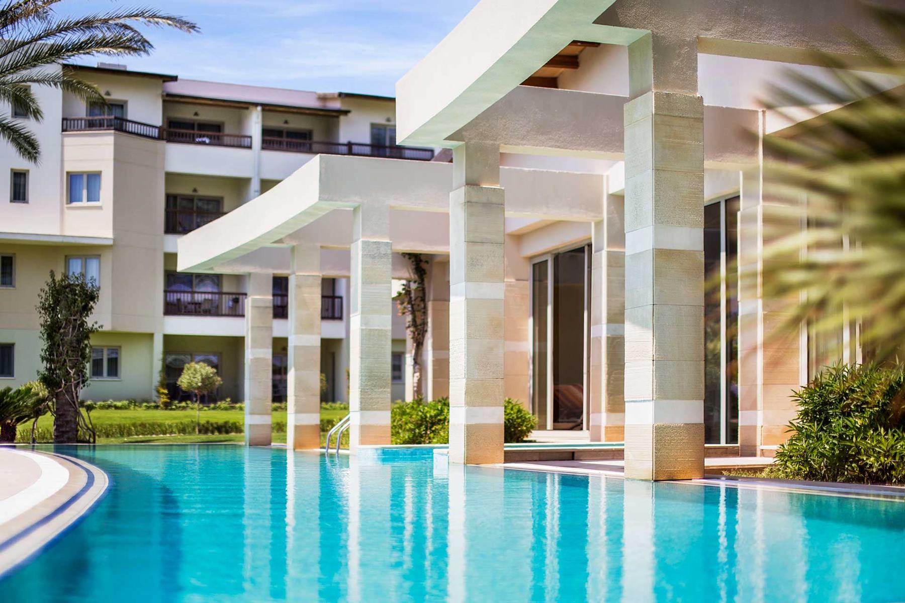 Lara Barut Collection Rezervasyon