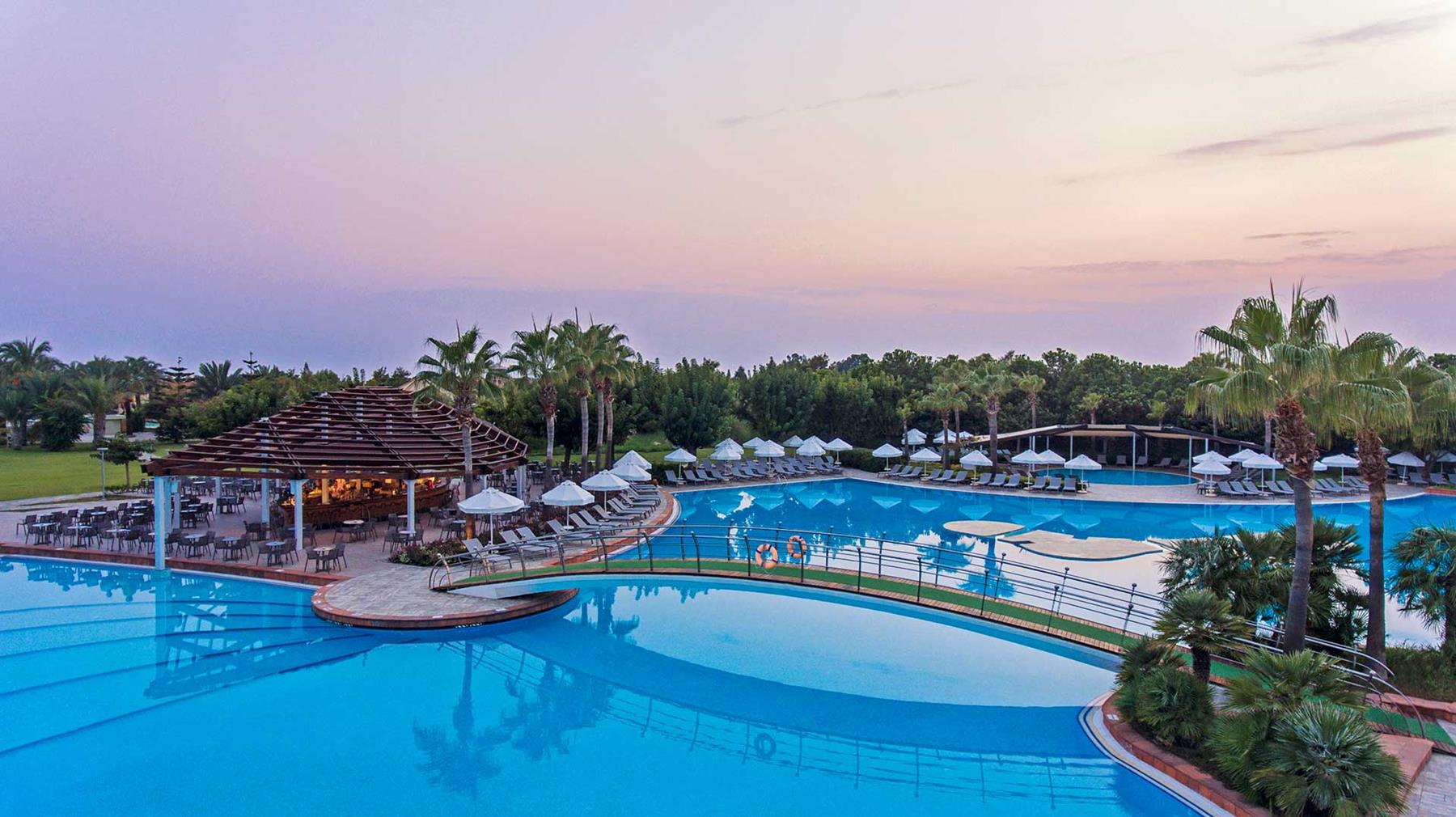 Lara Barut Collection Rezervasyon