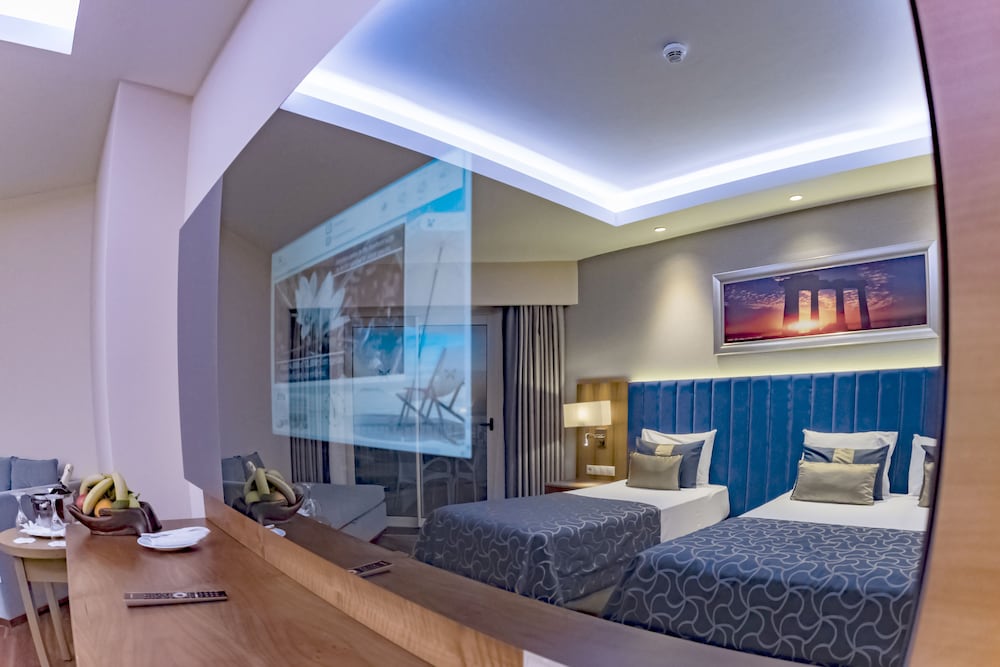 Liberty Lara Rezervasyon