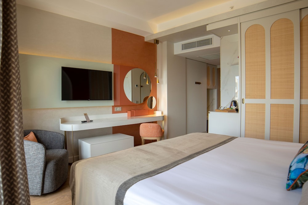 Fame Residence Lara & Spa Rezervasyon