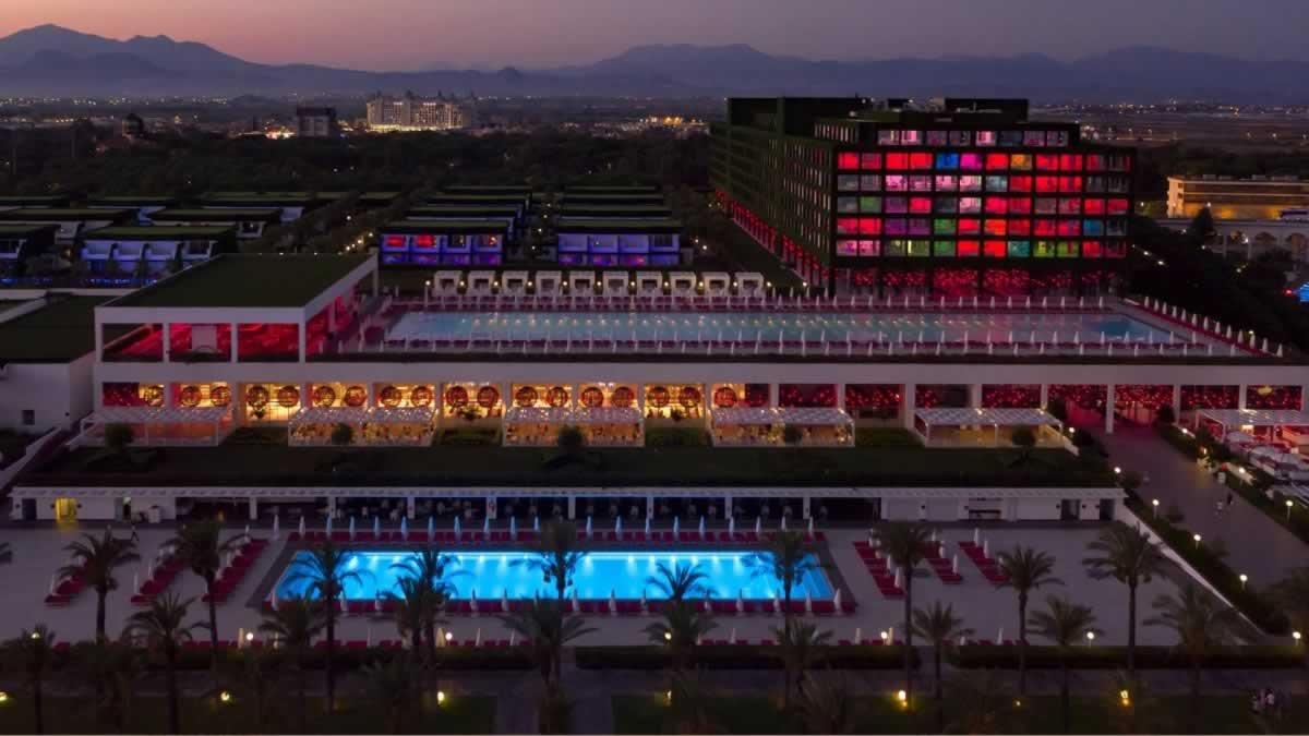 Adam & Eve Hotel Rezervasyon