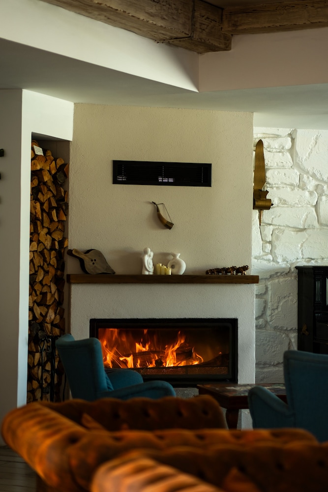 Flora Hotel Rezervasyon