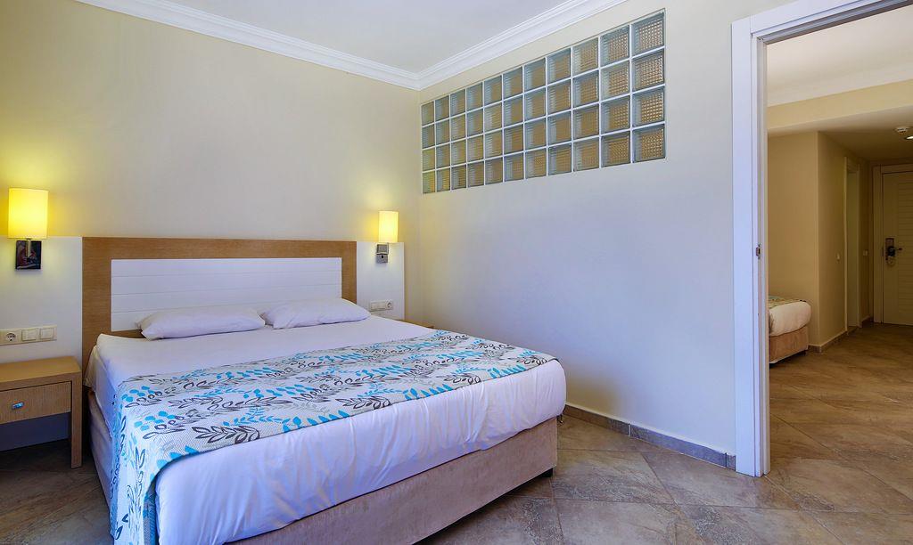 Green Bay Resort & Spa Rezervasyon