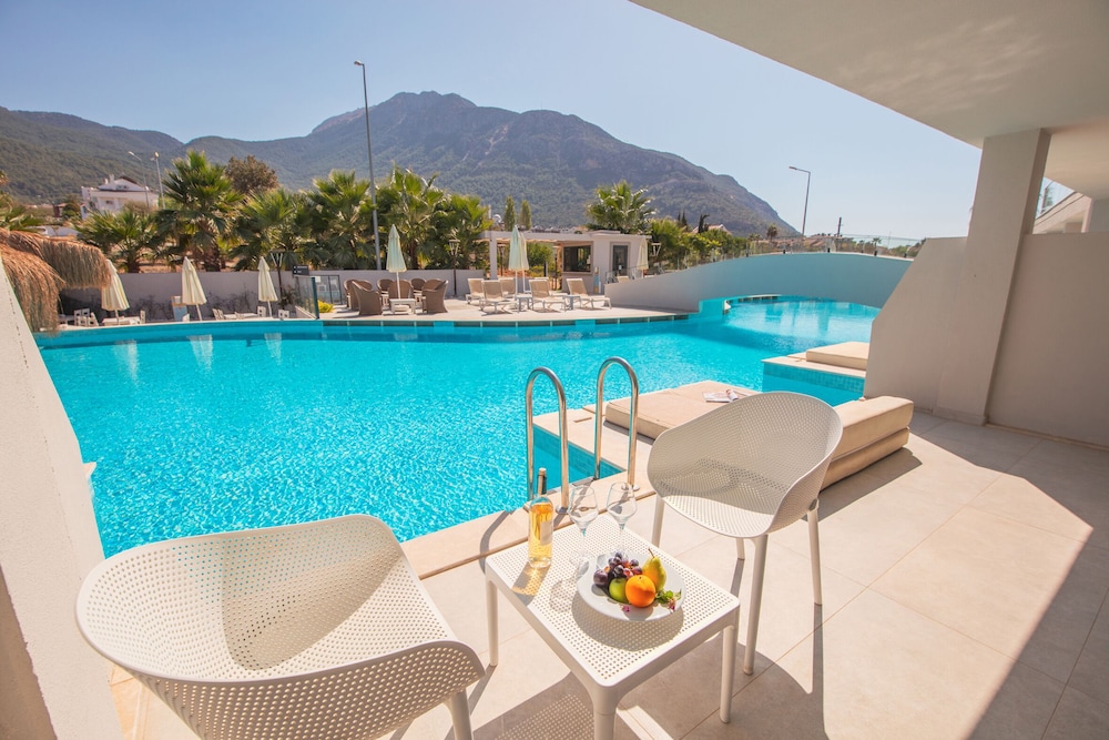 Orka Club Hotel & Villas Rezervasyon