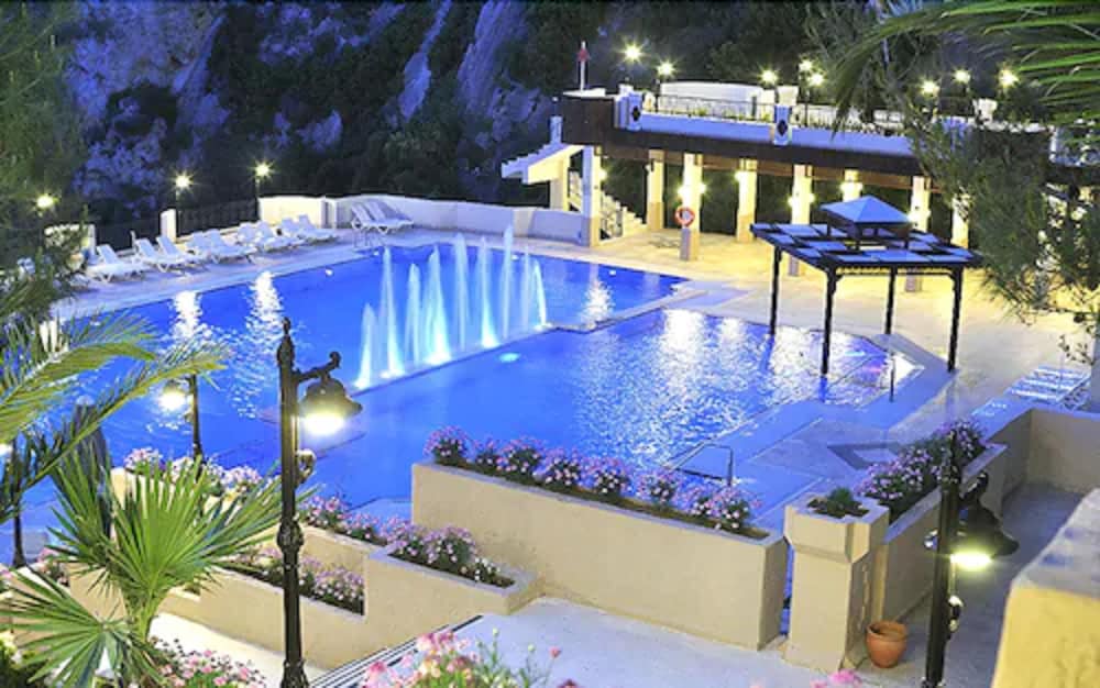 Ladonia Hotels Adakule Rezervasyon