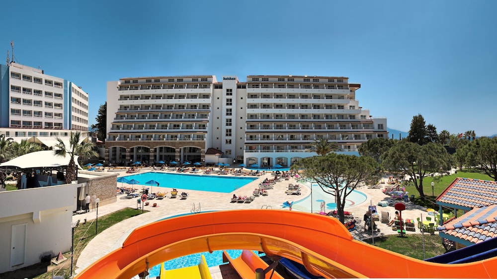Batihan Beach Resort & Spa Rezervasyon