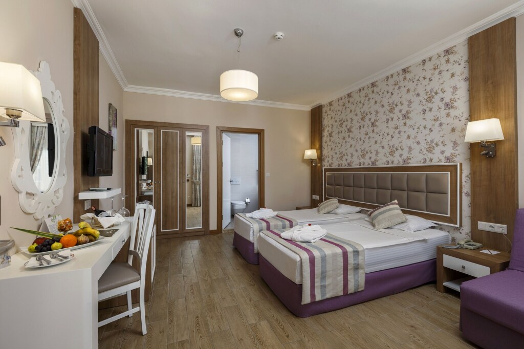 Kustur Club Holiday Village Rezervasyon