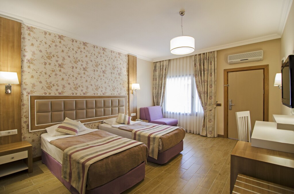 Kustur Club Holiday Village Rezervasyon
