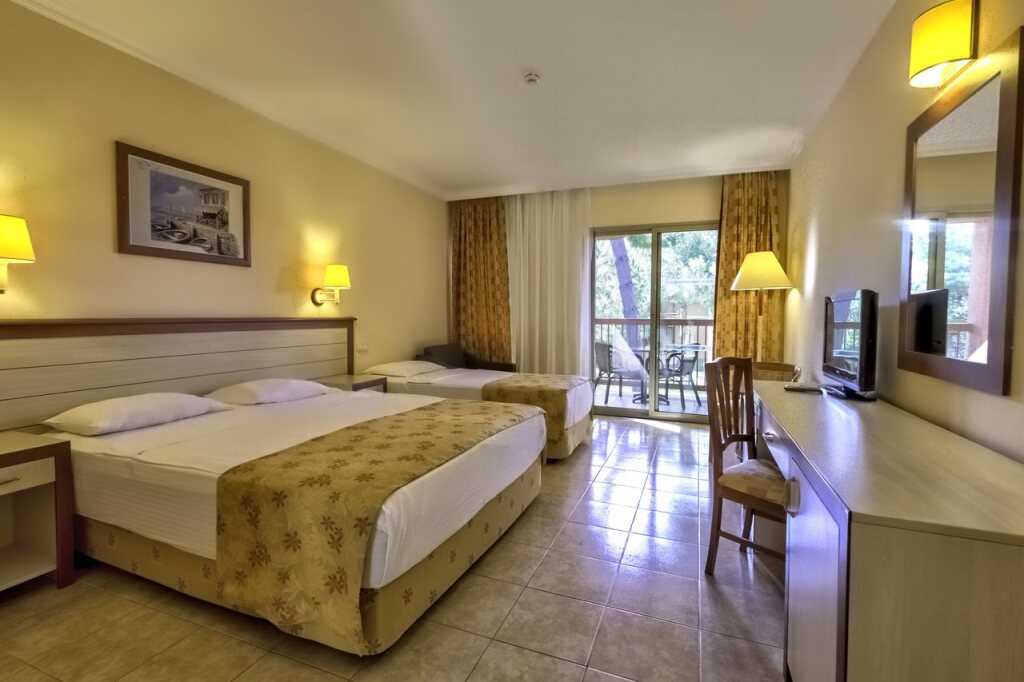 Kustur Club Holiday Village Rezervasyon