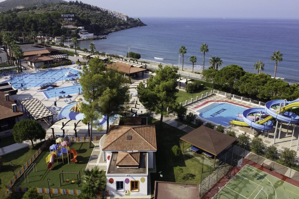 Kustur Club Holiday Village Rezervasyon