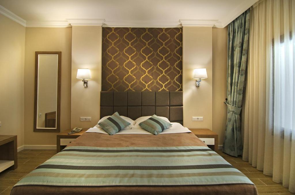 Kustur Club Holiday Village Rezervasyon