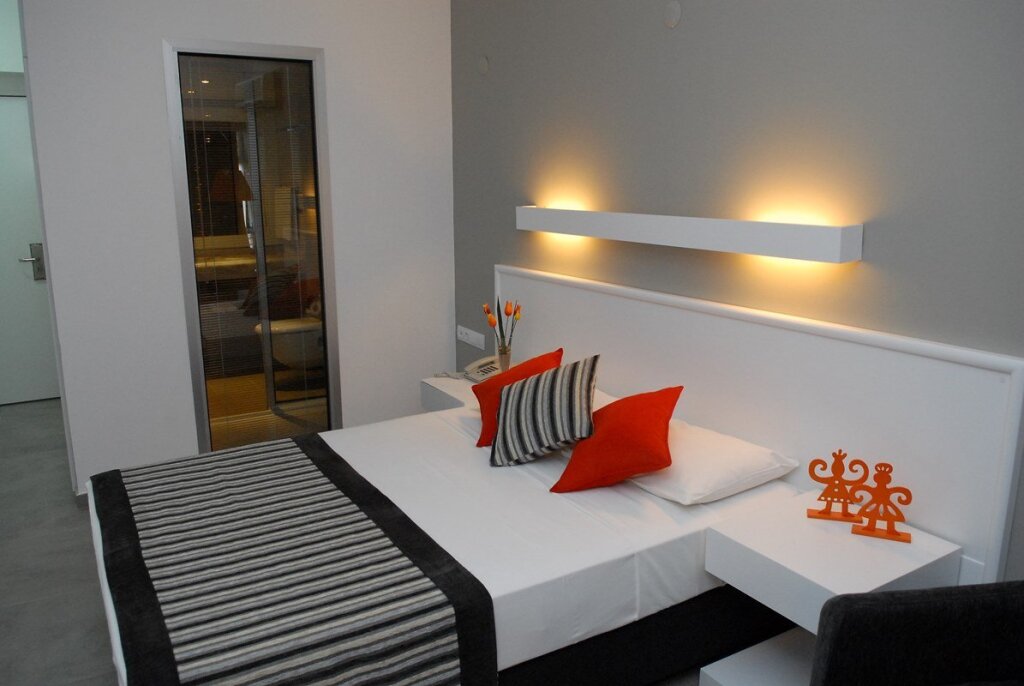 Ladin Otel Rezervasyon